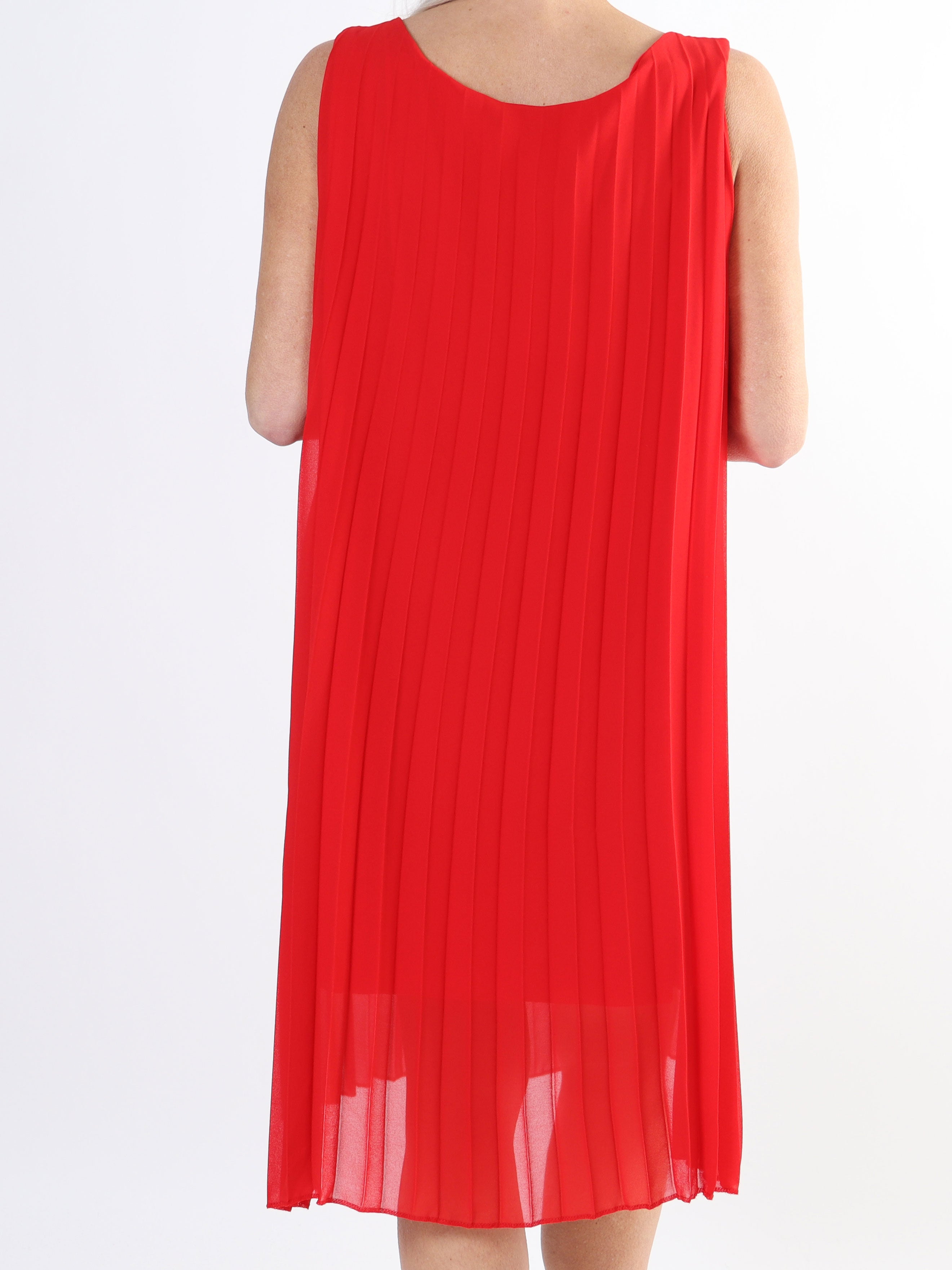 Saline - Sød plus size kjole i plisseret chiffon uden ærmer